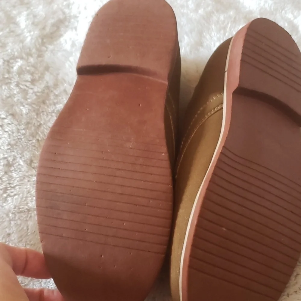 Perry Ellis America dress shoes
